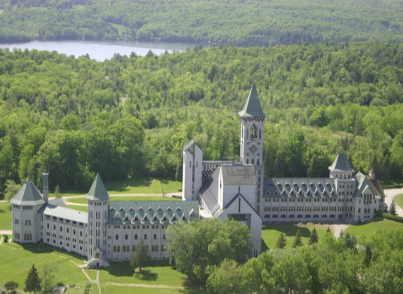 Abbaye St-Benoît-du-Lac