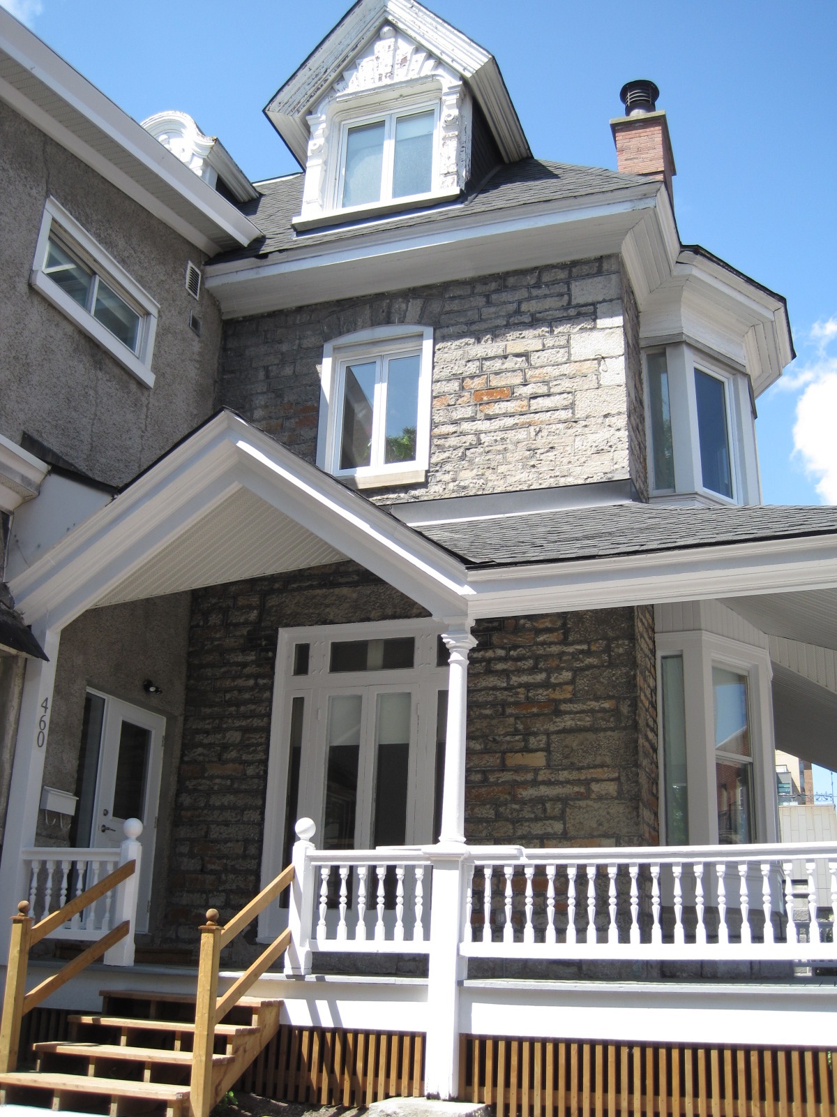 Maison_Le460_Ottawa.jpg