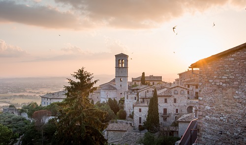 Assise-Italie_Lachlan-Gowen_Unsplash.jpg