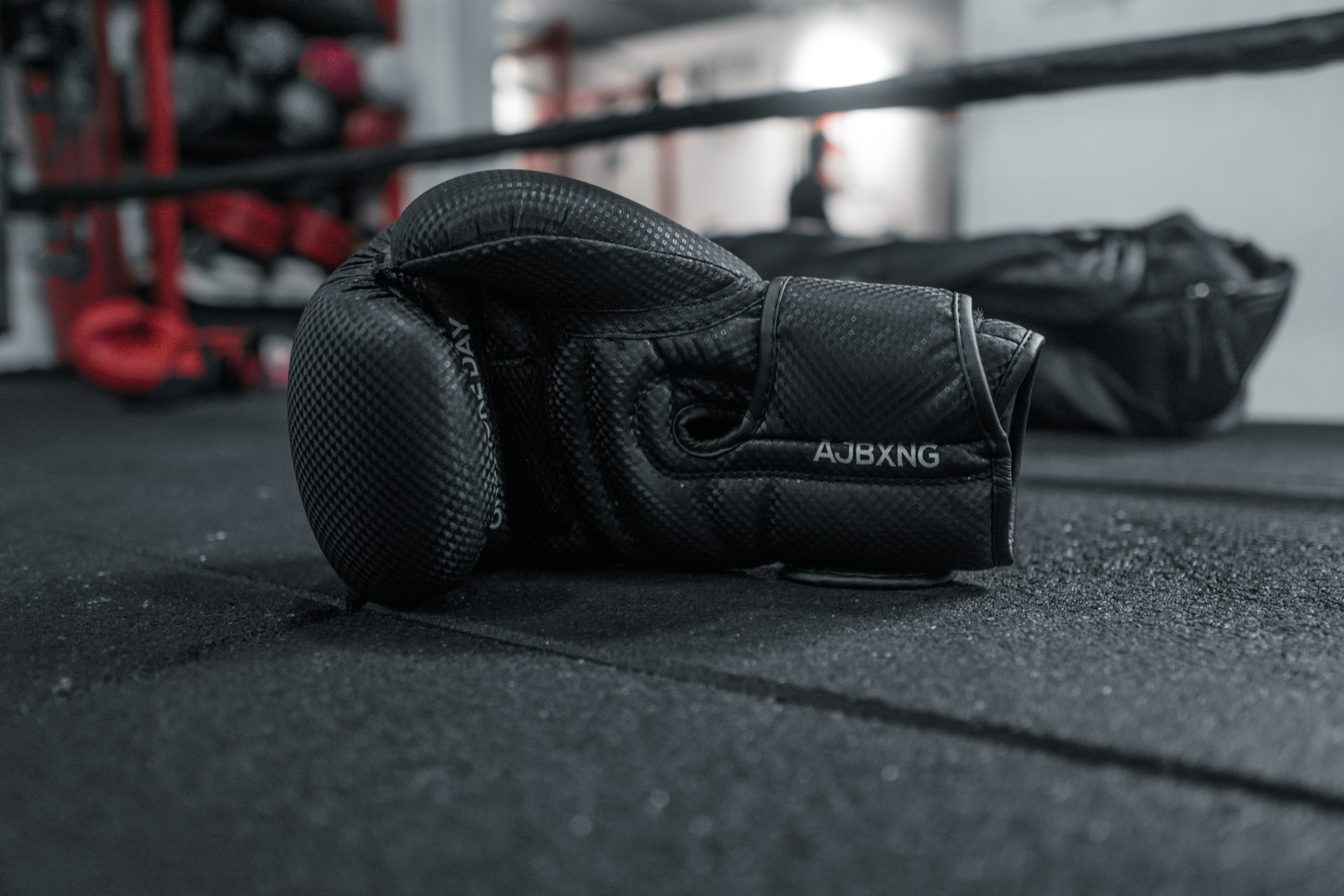 Boxe_Prateek-Katyal_Unsplash.jpg