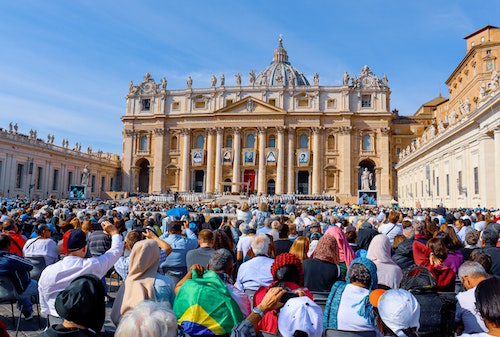 Canonisation_Agatha-Depine_Unsplash.jpg