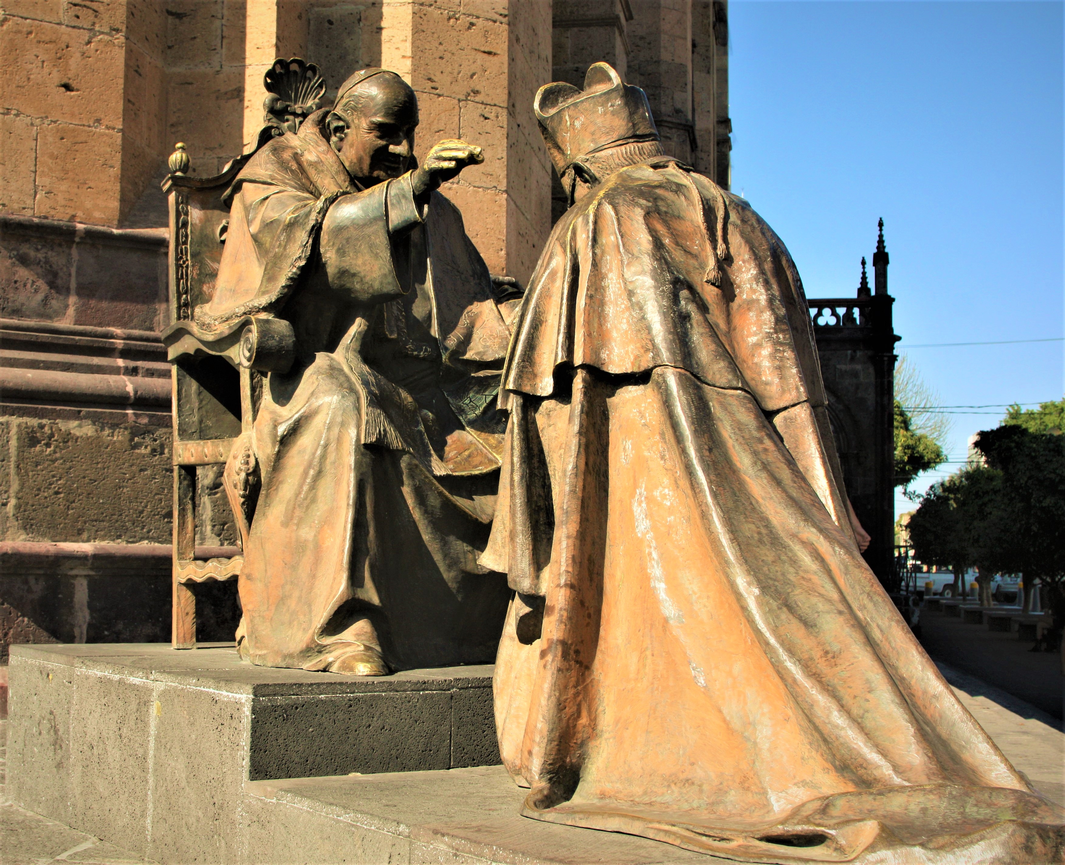 Cardinal_Eduardolc_Cathopic.jpg