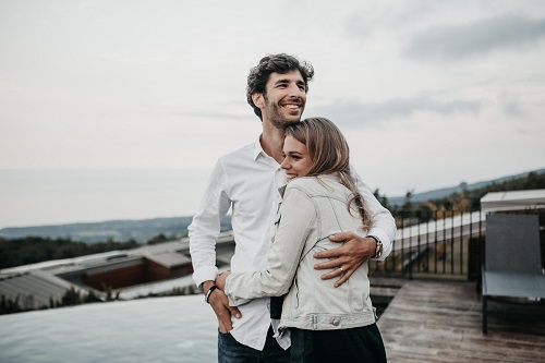 Couple_Candice-Picard_Unsplash.jpg