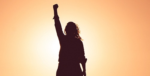Feministe_Miguel-Bruna_Unsplash.jpg