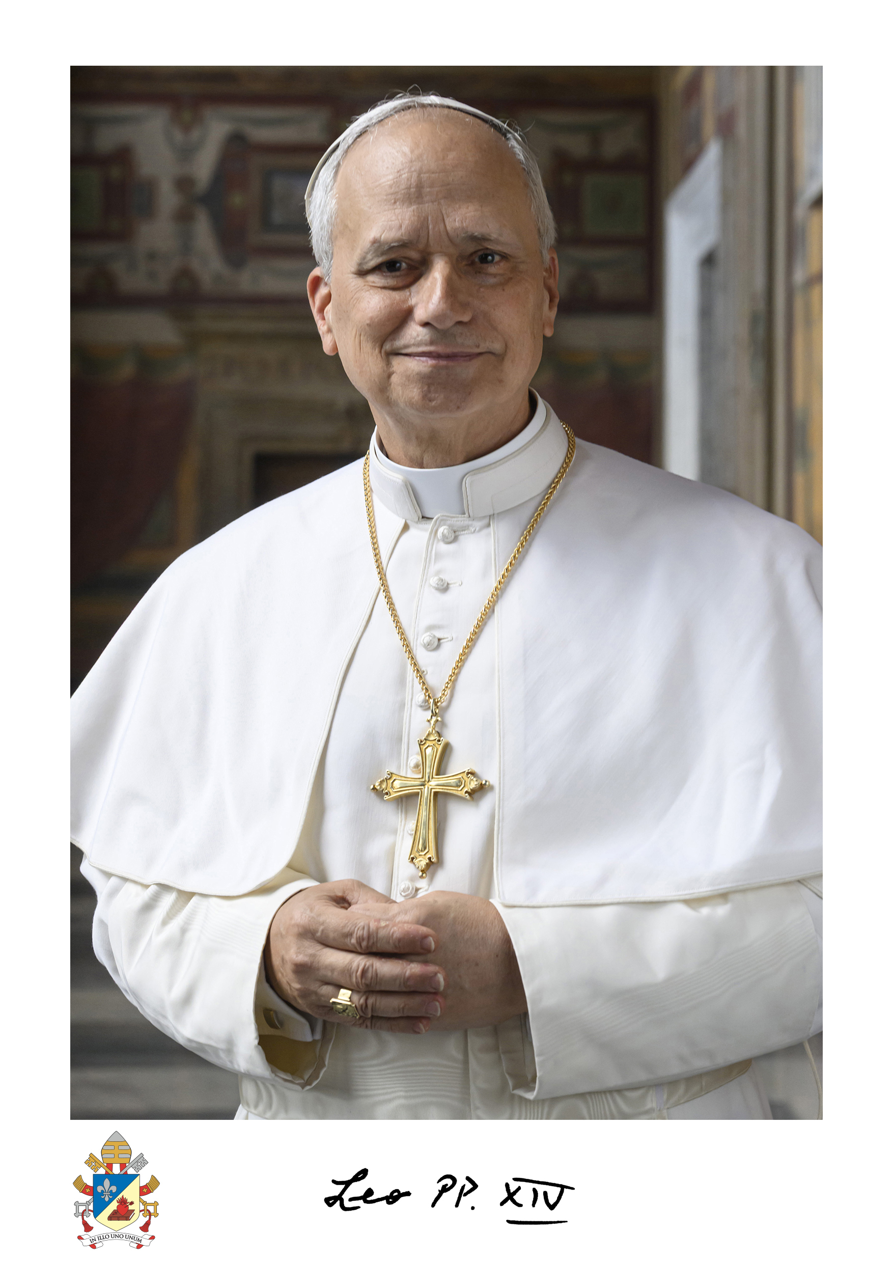 Foto-Ufficiale-Papa-Leone-XIV_Copyright-VATICAN-MEDIA.jpg