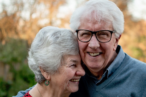 Grands-Parents_Joe-Hepburn_Unsplash.jpg