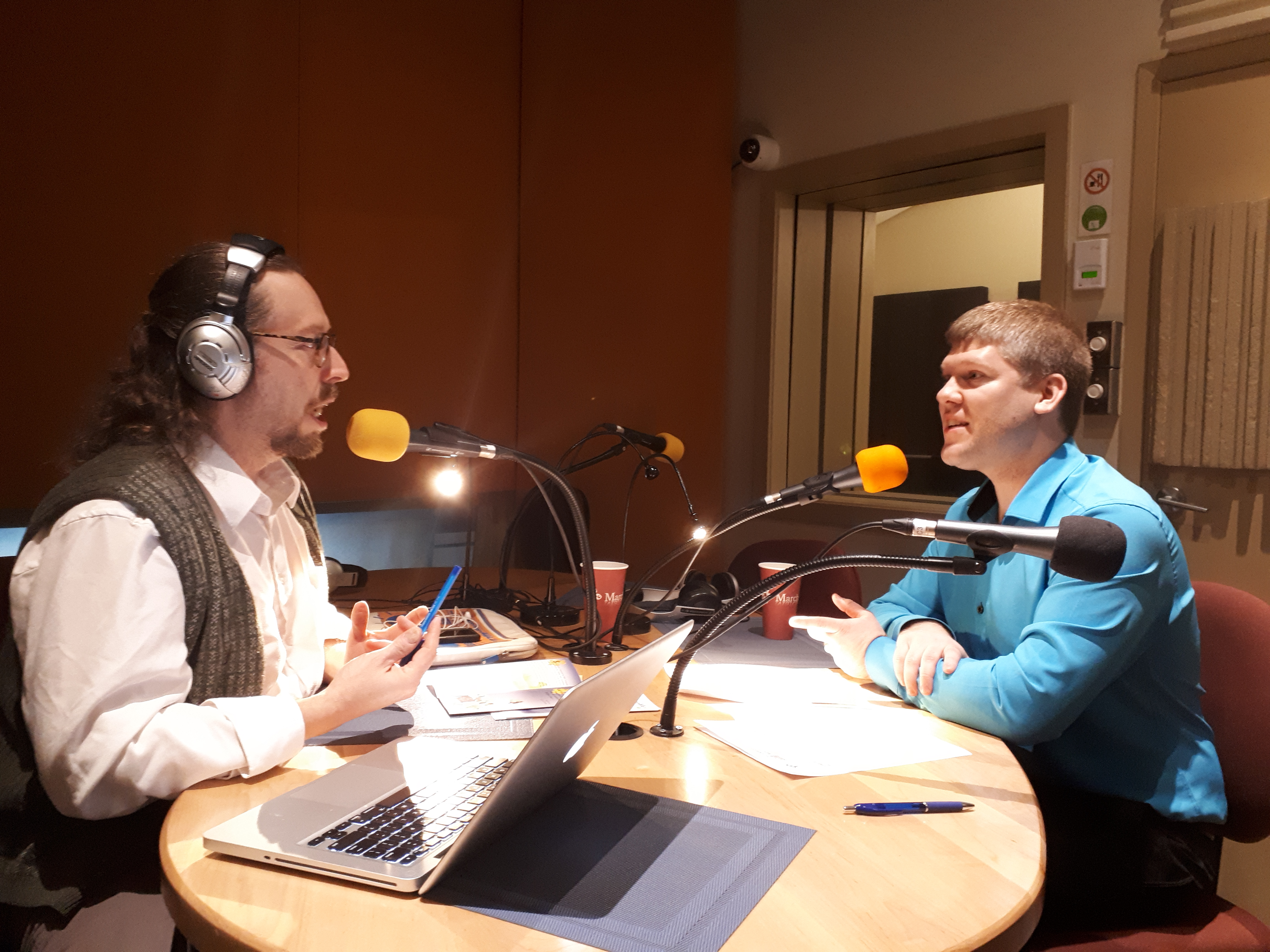 En ondes : François Daoust parle du Centre PRI avec Mario Bard à l'émission Question d'aujourd'hui