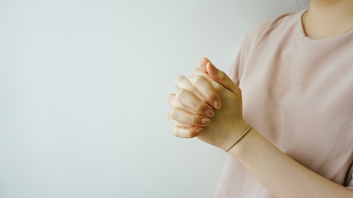 Prier_Ruben-Hutabarat_Unsplash.jpg