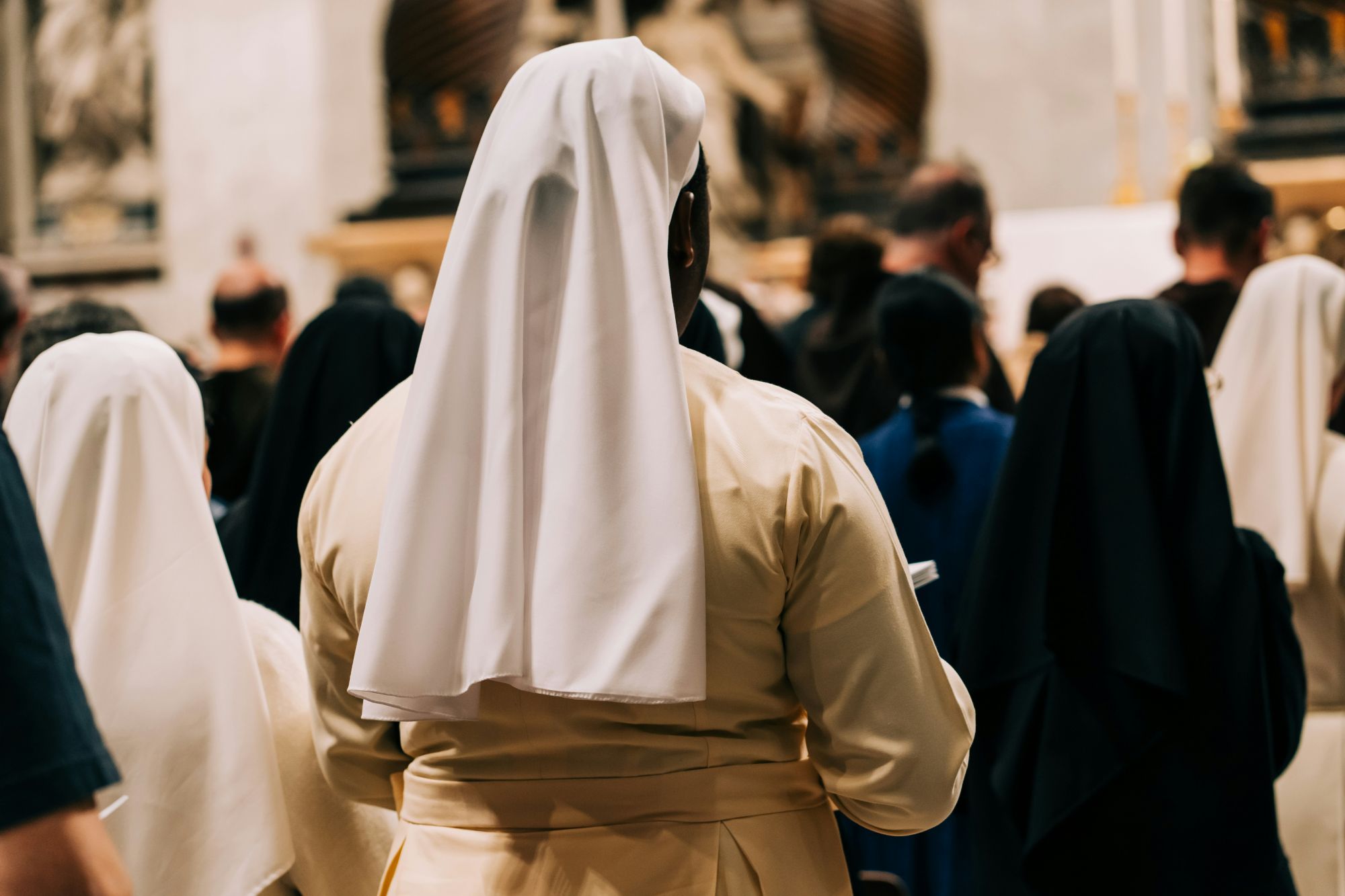Soeur_Gabriella-Clare-Marino_Unsplash.jpg